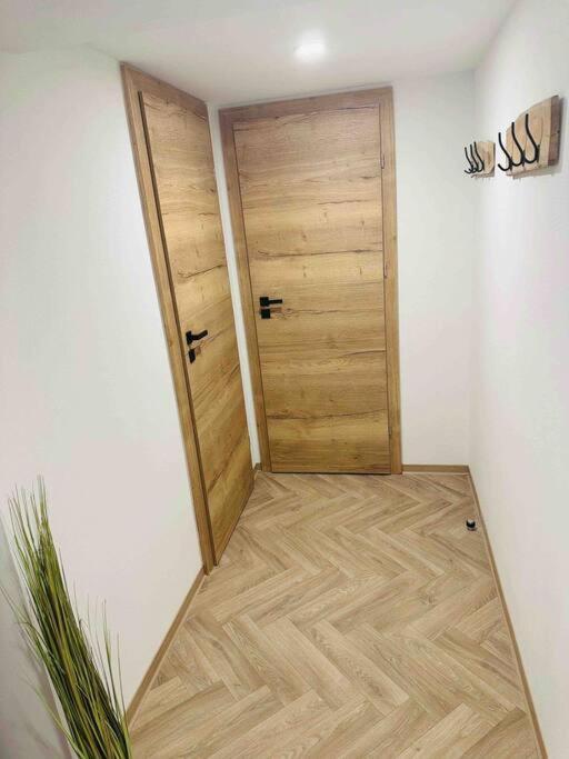 Caveau Rhinau المظهر الخارجي الصورة